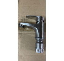 Vòi Lavabo Nóng Lạnh Inox 304 Gật Gù