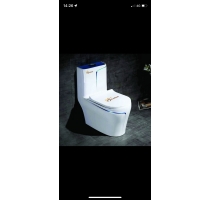 BỒN CẦU TRẮNG VIỀN XANH