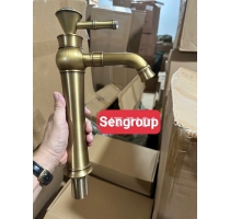 Vòi Lavabo Nóng Lạnh  Mạ Vàng 7101