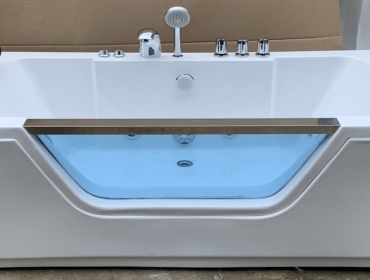 BỒN TẮM DÀI CAO CẤP